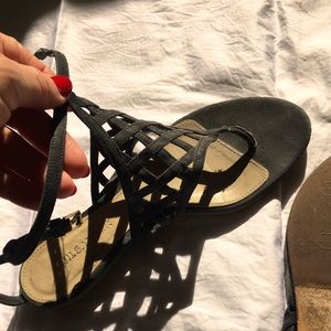 Jill Sander crisscross sandal. Navy hue.